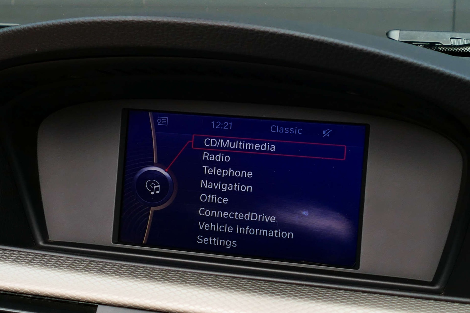 Used BMW 3 Series 2013 for sale - 78112473: Photo 23