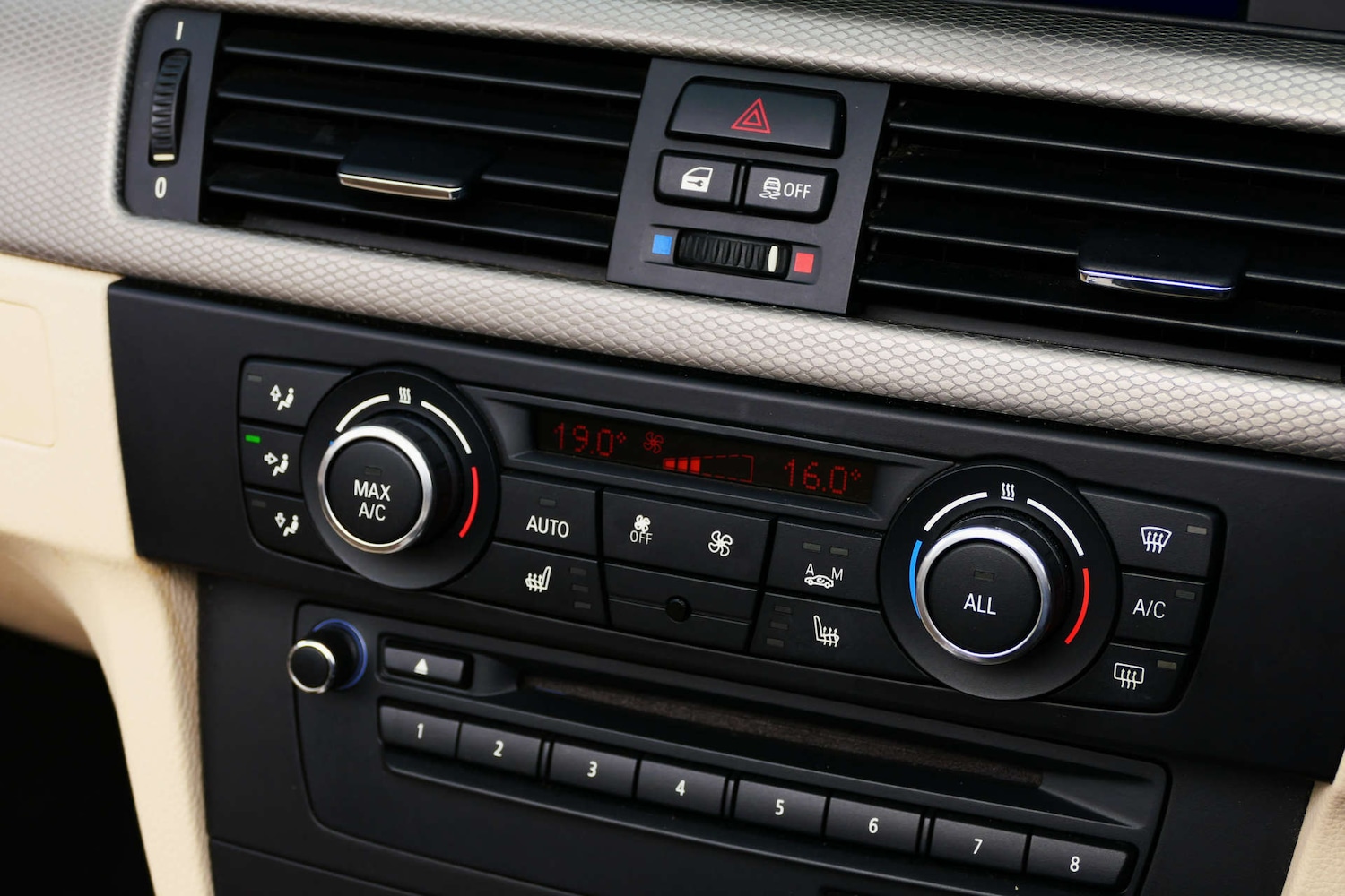 Used BMW 3 Series 2013 for sale - 78112473: Photo 36