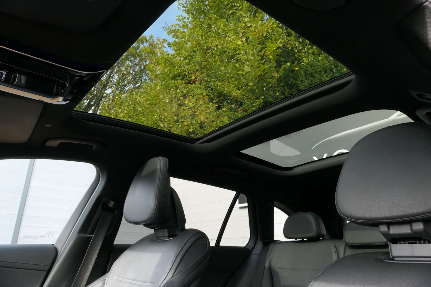 Used Mercedes-Benz C Class 2023 for sale - 77917780: Photo 22