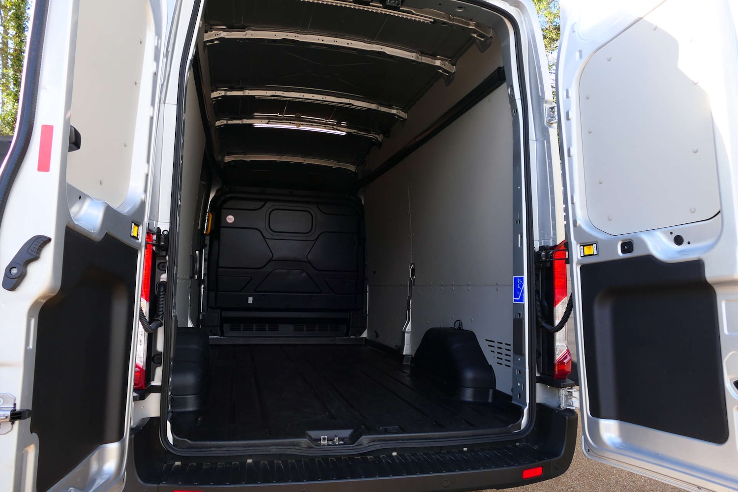 Used Ford Transit 2025 for sale - 78068184: Photo 18