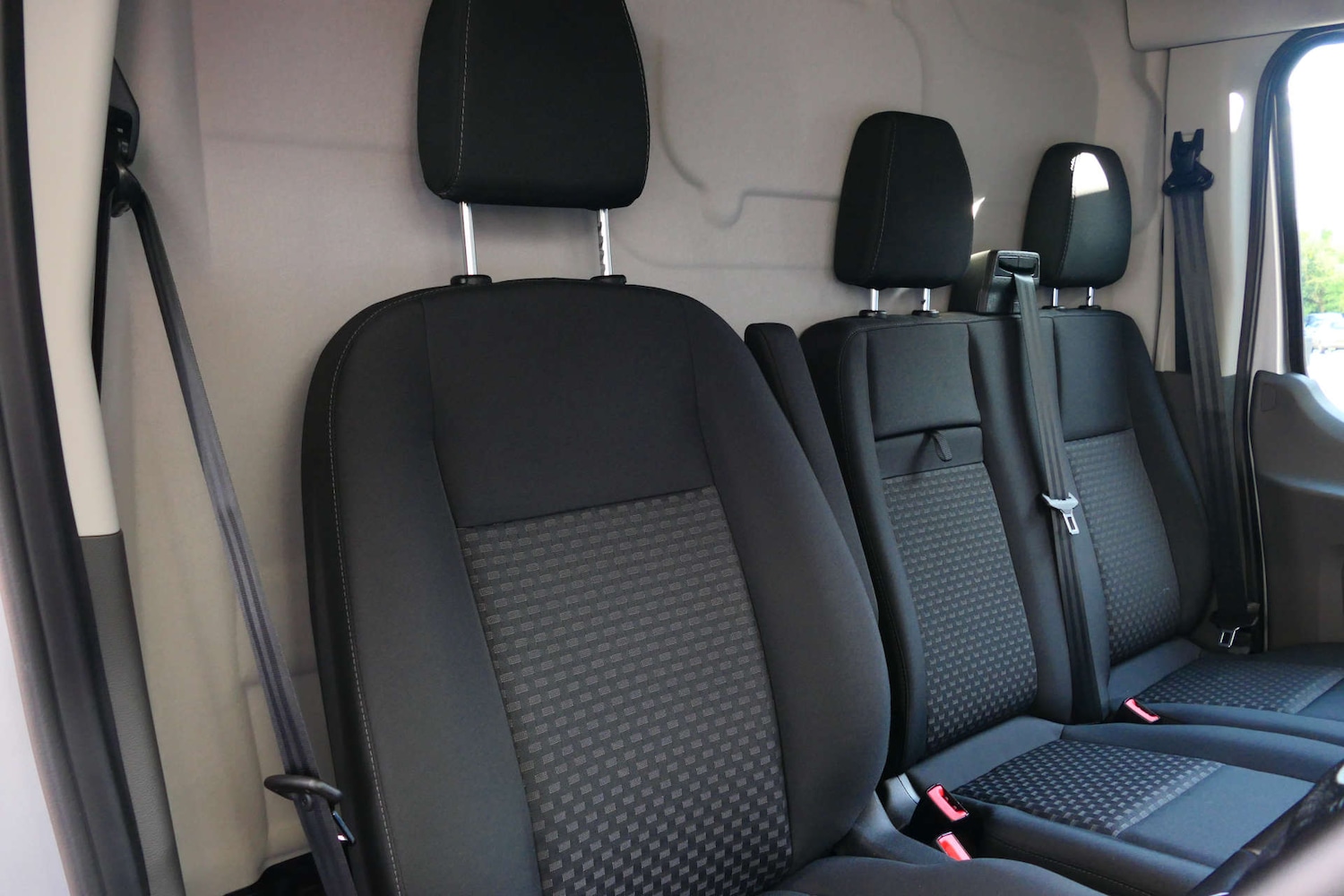 Used Ford Transit 2025 for sale - 78068184: Photo 5