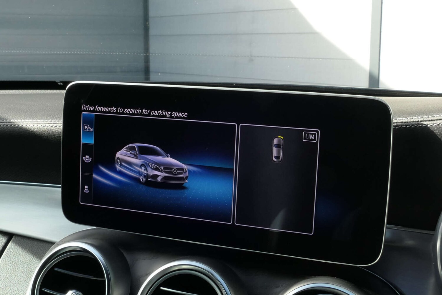 Used Mercedes-Benz C Class 2018 for sale - 76614738: Photo 23