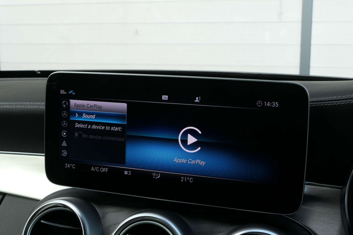 Used Mercedes-Benz C Class 2018 for sale - 76614738: Photo 32