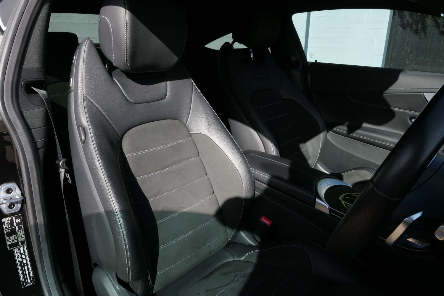 Used Mercedes-Benz C Class 2018 for sale - 76614738: Photo 4