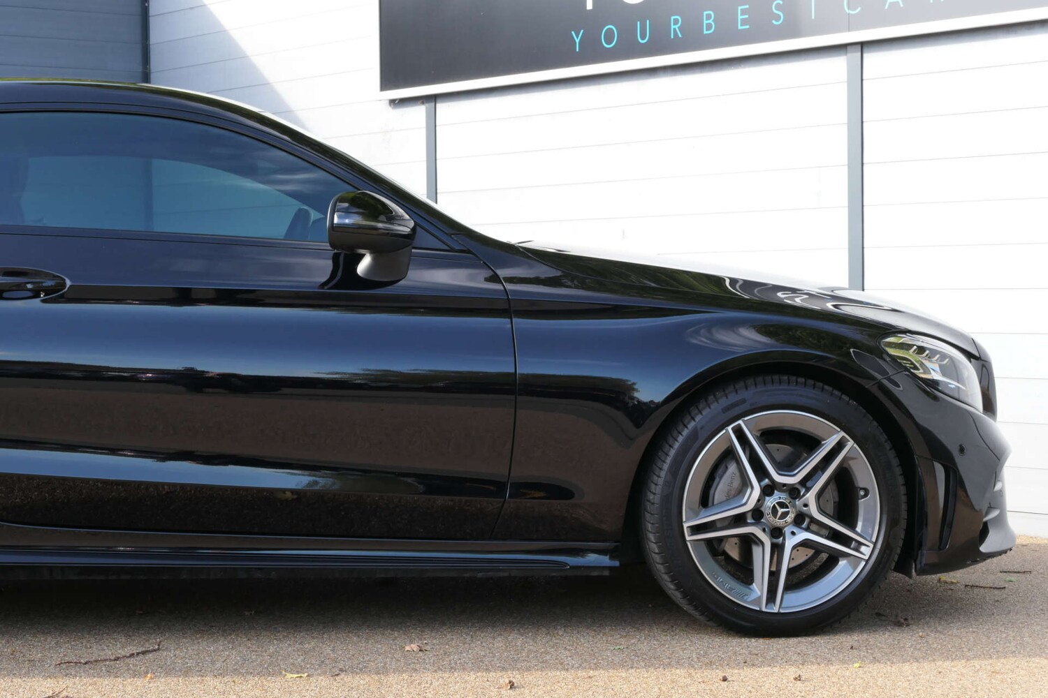 Used Mercedes-Benz C Class 2018 for sale - 76614738: Photo 9