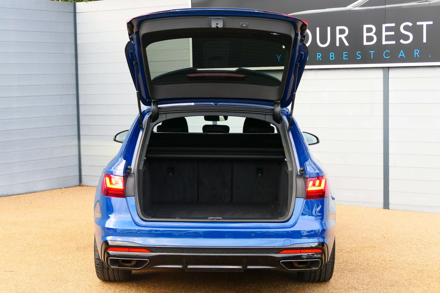 Used Audi A4 2023 for sale - 77276725: Photo 17