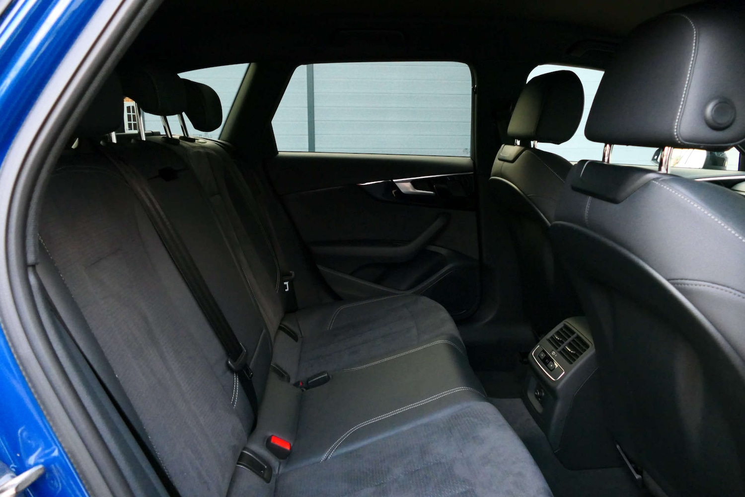 Used Audi A4 2023 for sale - 77276725: Photo 46