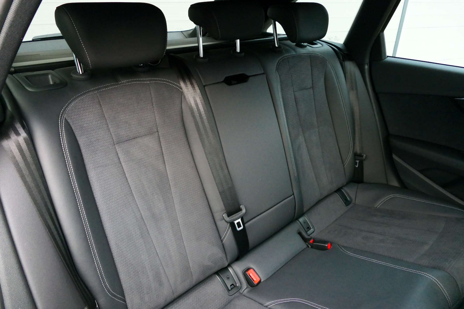 Used Audi A4 2023 for sale - 77276725: Photo 5