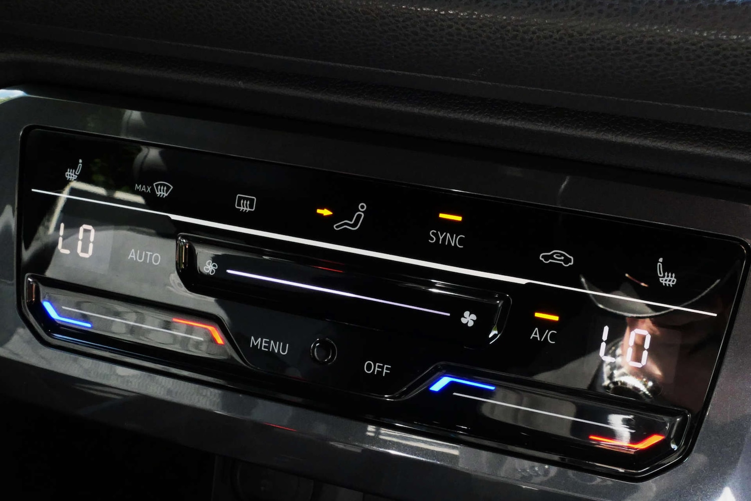 Used Volkswagen Tiguan 2022 for sale - 76616659: Photo 38