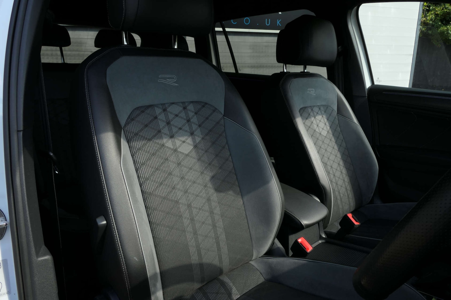 Used Volkswagen Tiguan 2022 for sale - 76616659: Photo 4