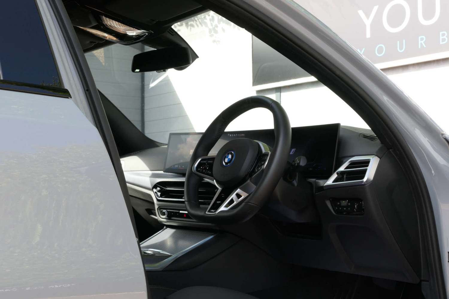 Used BMW 3 Series 2025 for sale - 76616657: Photo 21