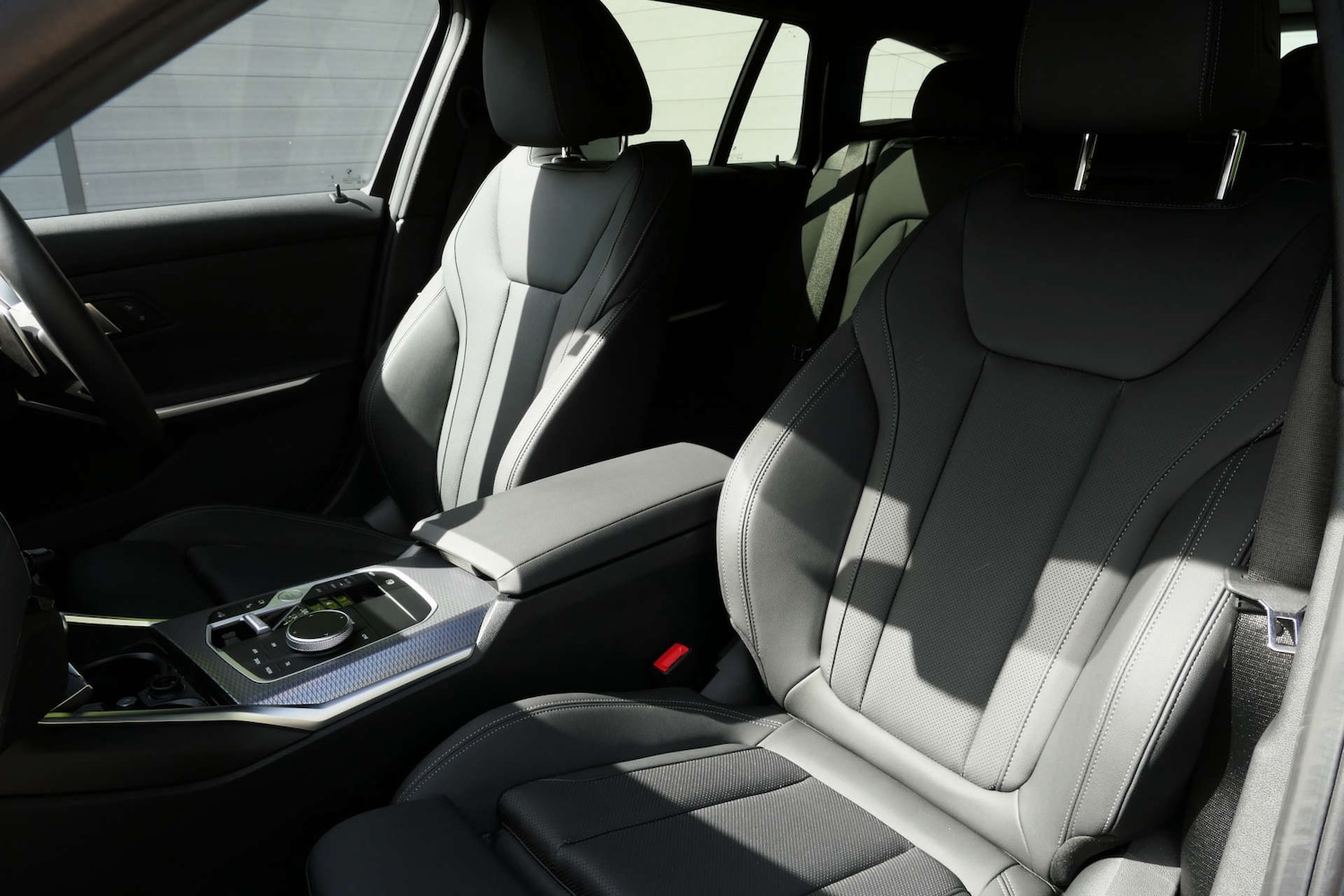 Used BMW 3 Series 2025 for sale - 76616657: Photo 23