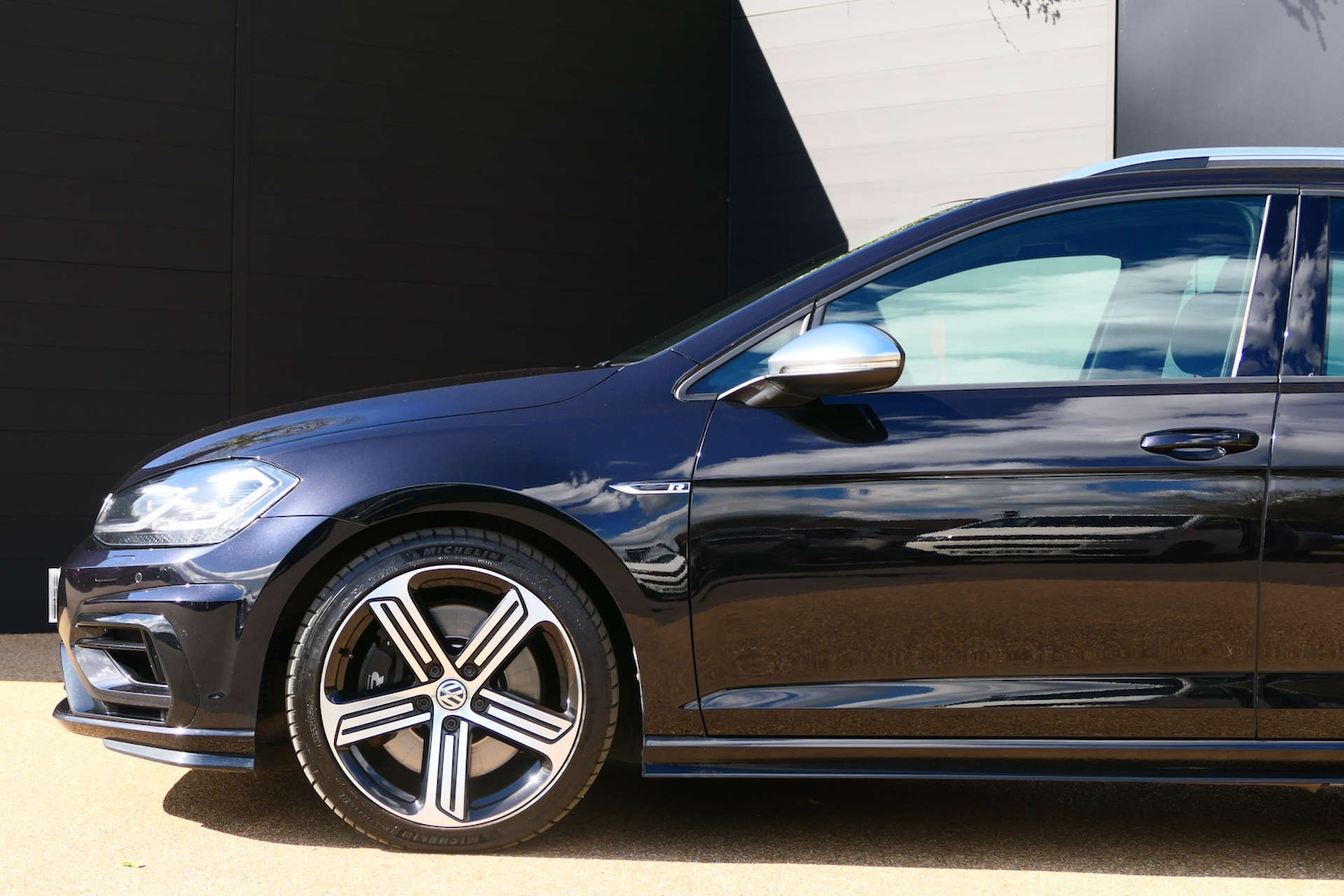 Used Volkswagen Golf 2019 for sale - 78062000: Photo 11