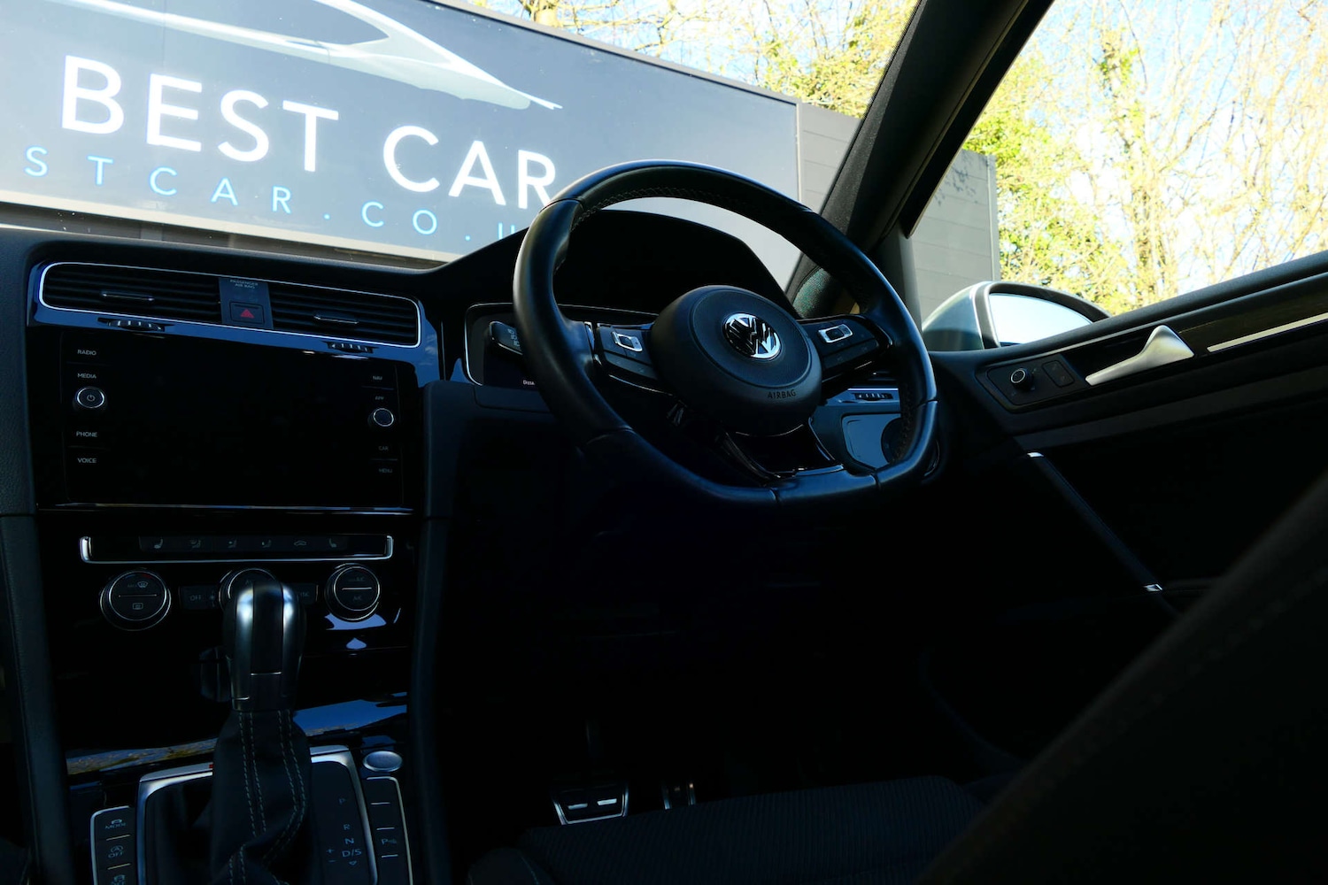 Used Volkswagen Golf 2019 for sale - 78062000: Photo 21