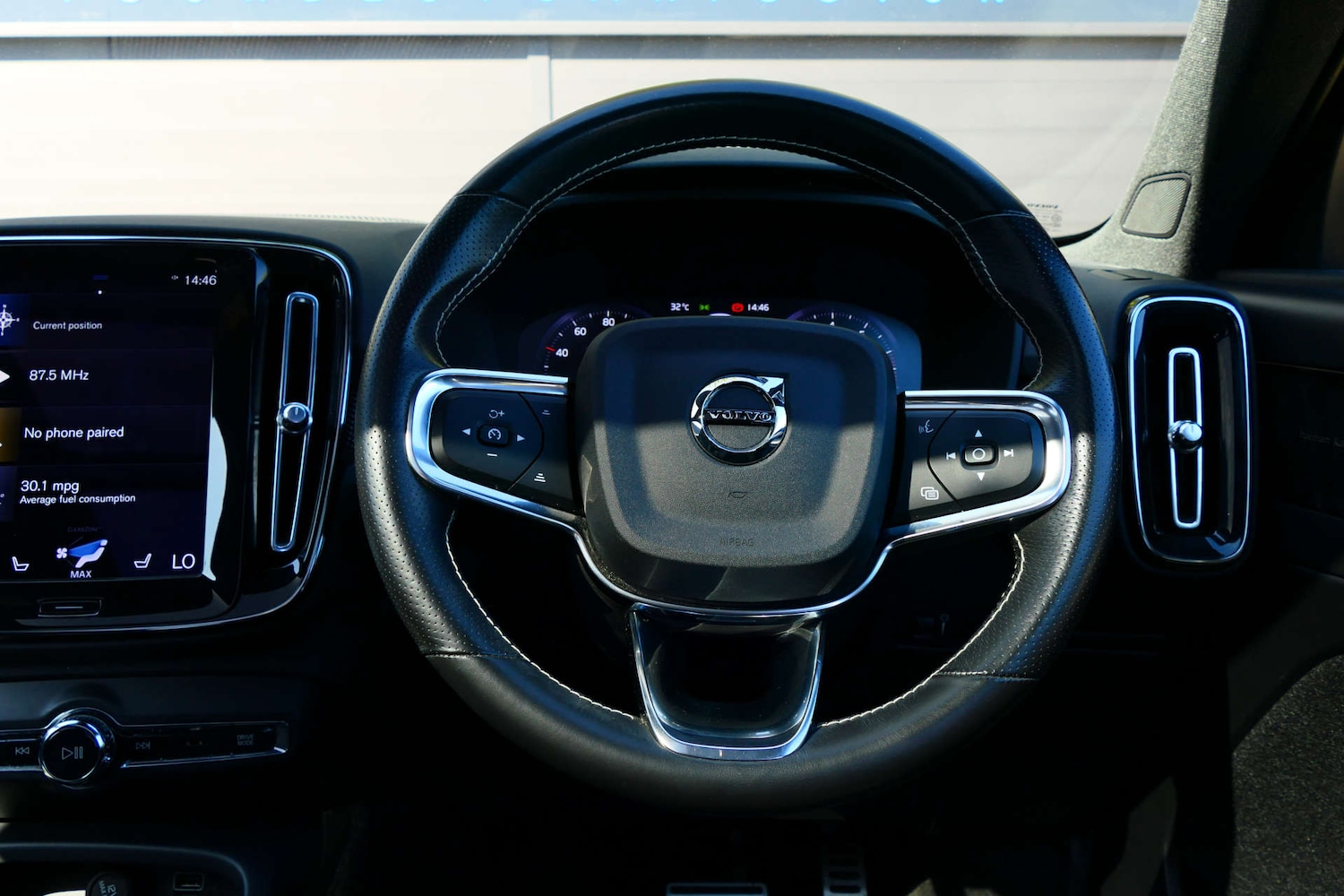 Used Volvo XC40 2021 for sale - 78169339: Photo 23