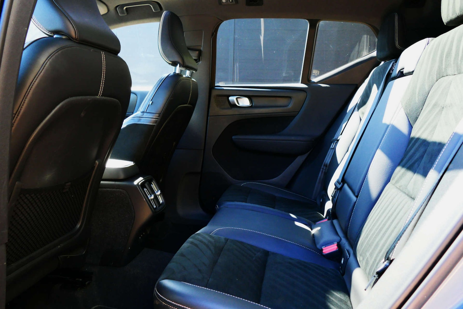 Used Volvo XC40 2021 for sale - 78169339: Photo 43