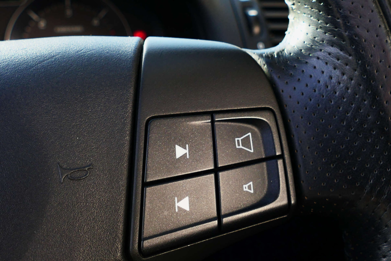 Used Volvo C70 2008 for sale - 77355573: Photo 29