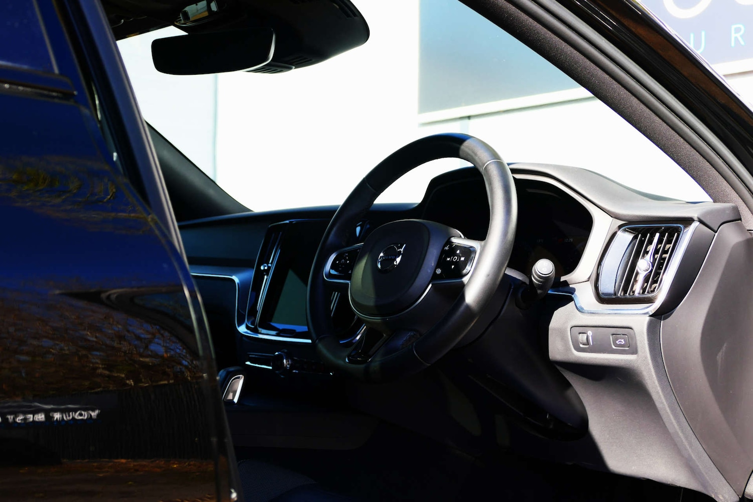 Used Volvo V60 2022 for sale - 77584845: Photo 19