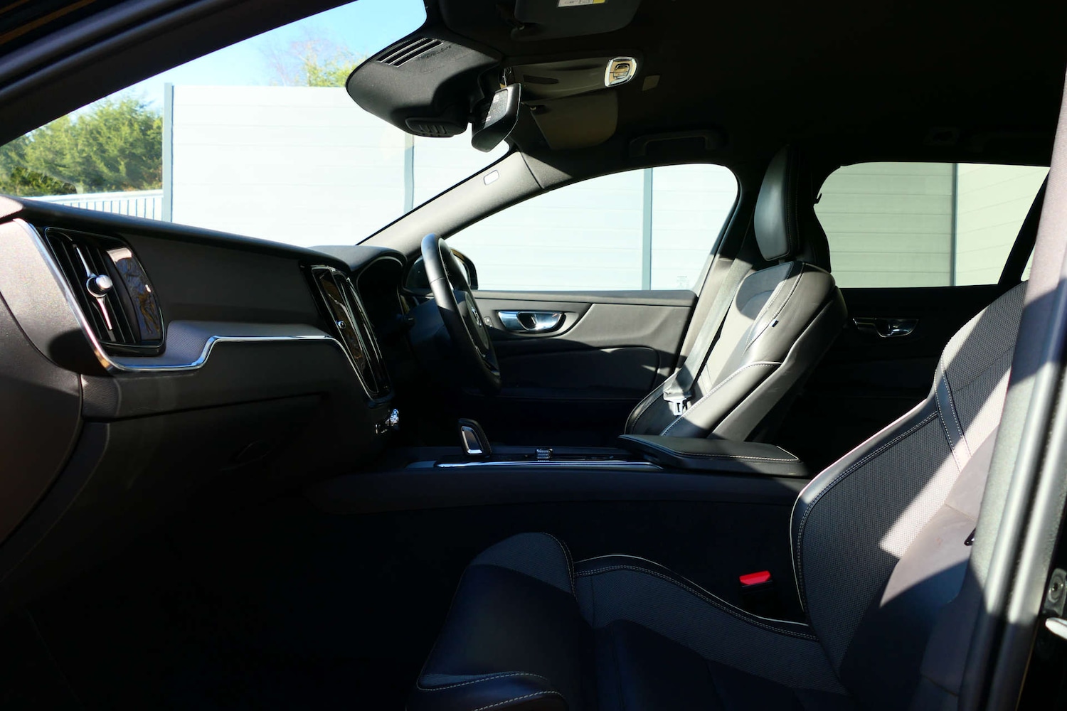 Used Volvo V60 2022 for sale - 77584845: Photo 22