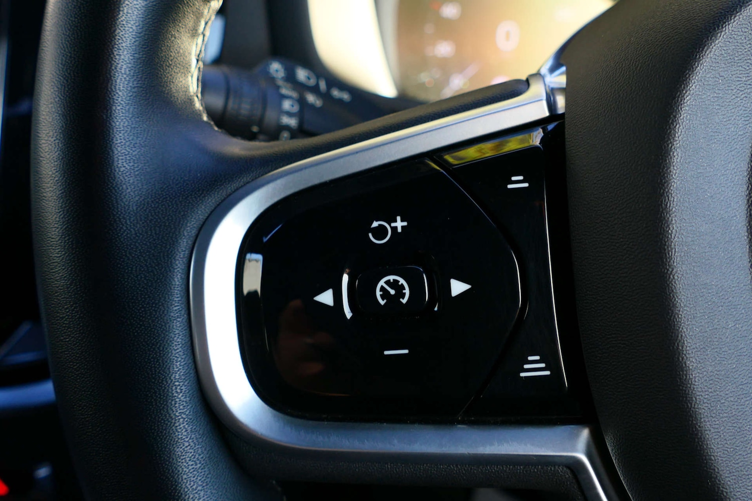 Used Volvo V60 2022 for sale - 77584845: Photo 34