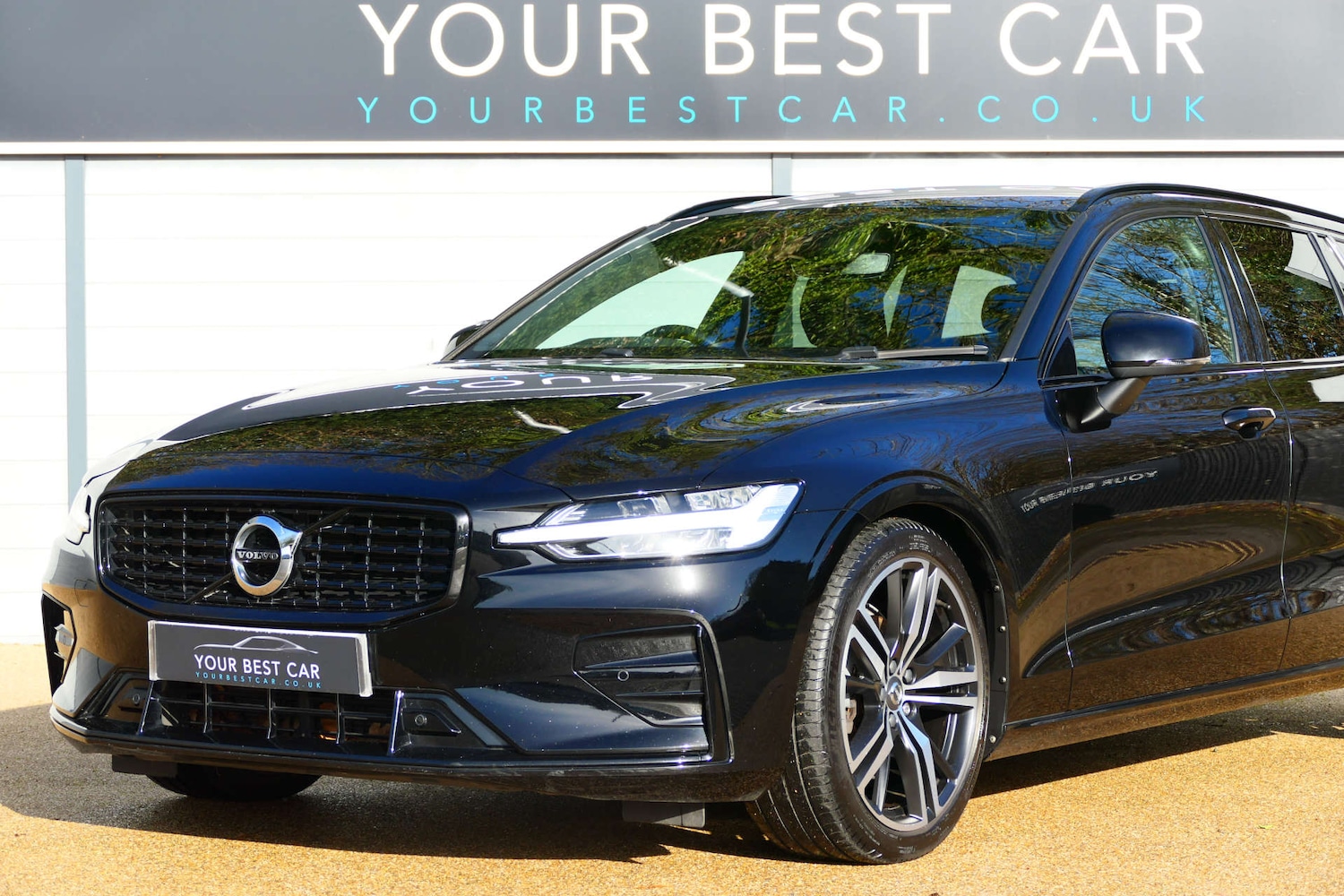 Used Volvo V60 2022 for sale - 77584845: Photo 7