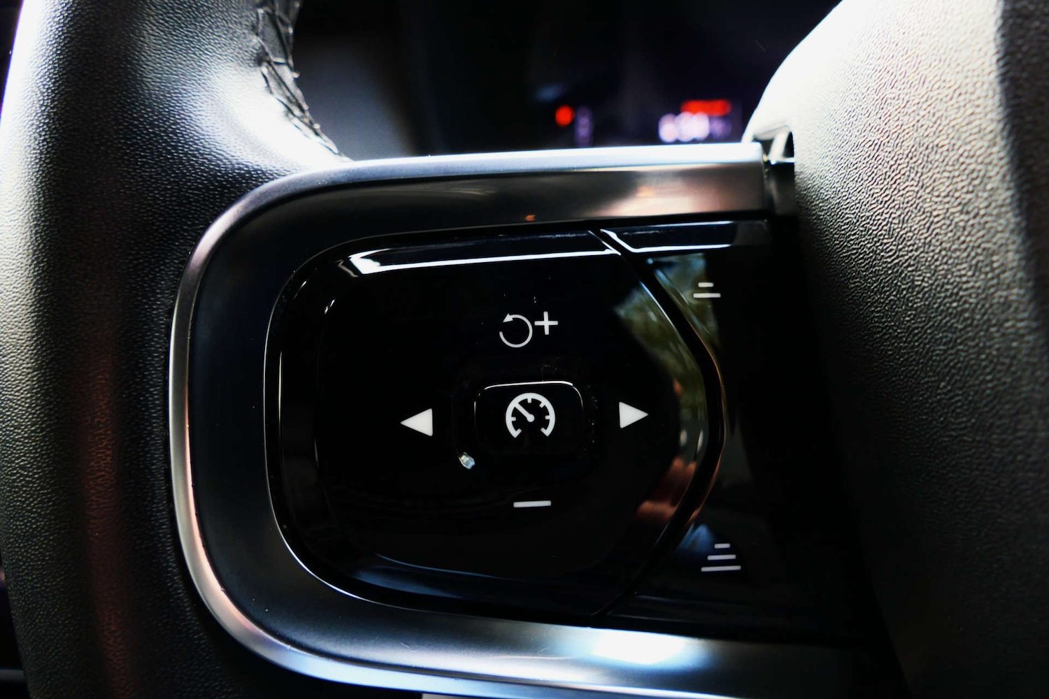 Used Polestar Polestar 2 2022 for sale - 77921660: Photo 36