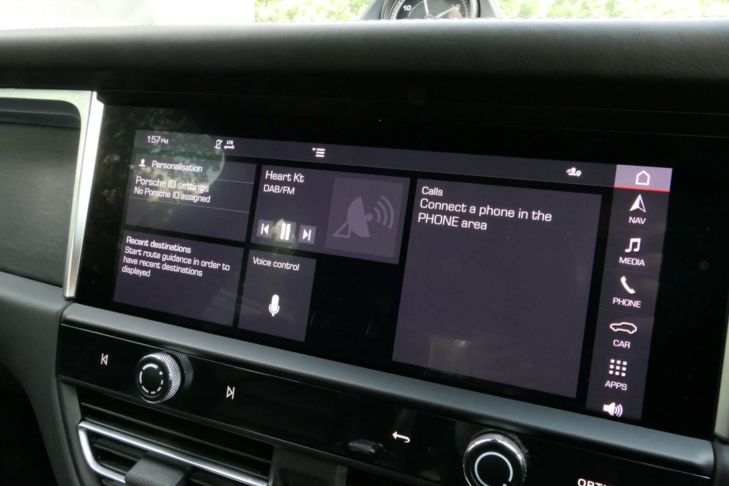 Used Porsche Macan 2022 for sale - 77449540: Photo 28