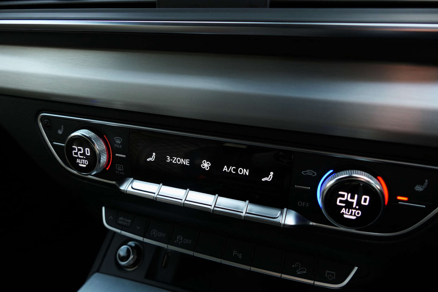 Used Audi Q5 2020 for sale - 77033664: Photo 30