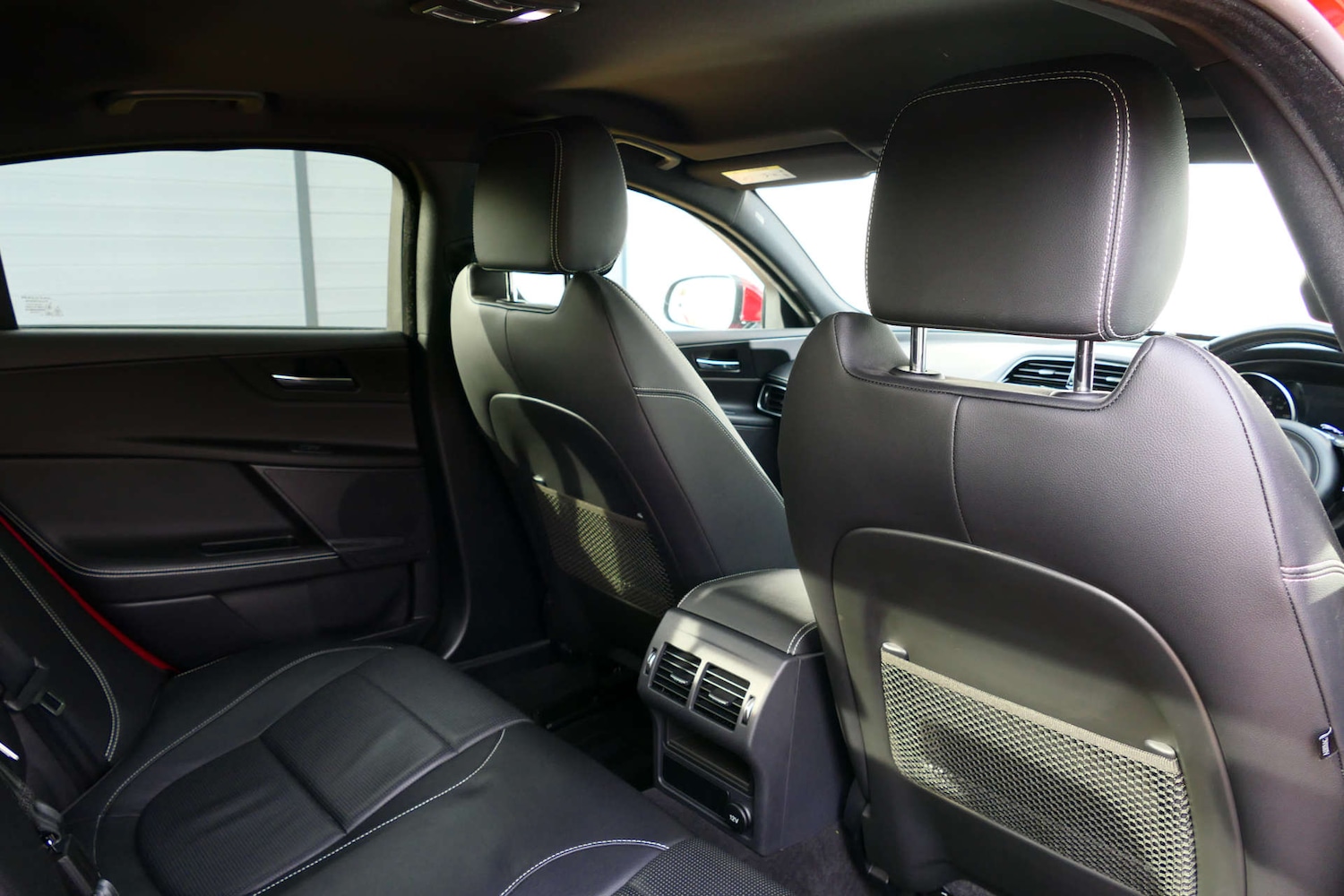 Used Jaguar XE 2017 for sale - 77946328: Photo 43