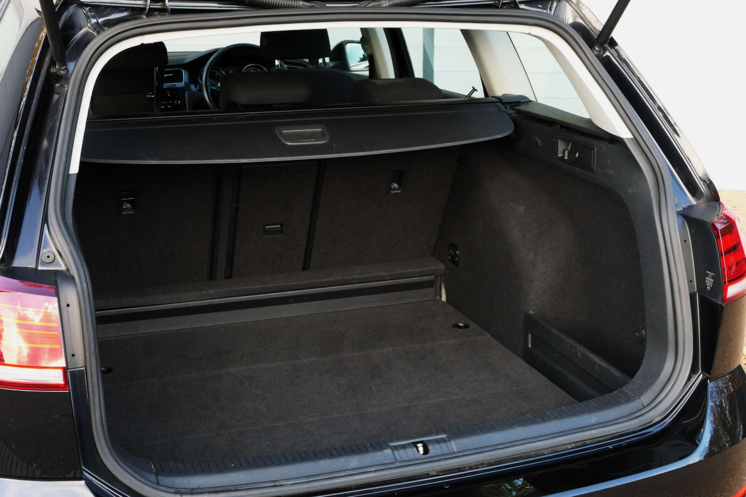 Used Volkswagen Golf 2017 for sale - 76616673: Photo 18