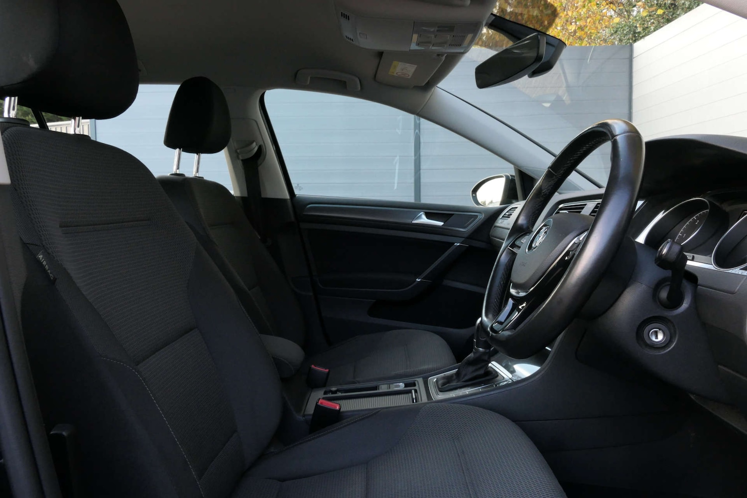 Used Volkswagen Golf 2017 for sale - 76616673: Photo 19