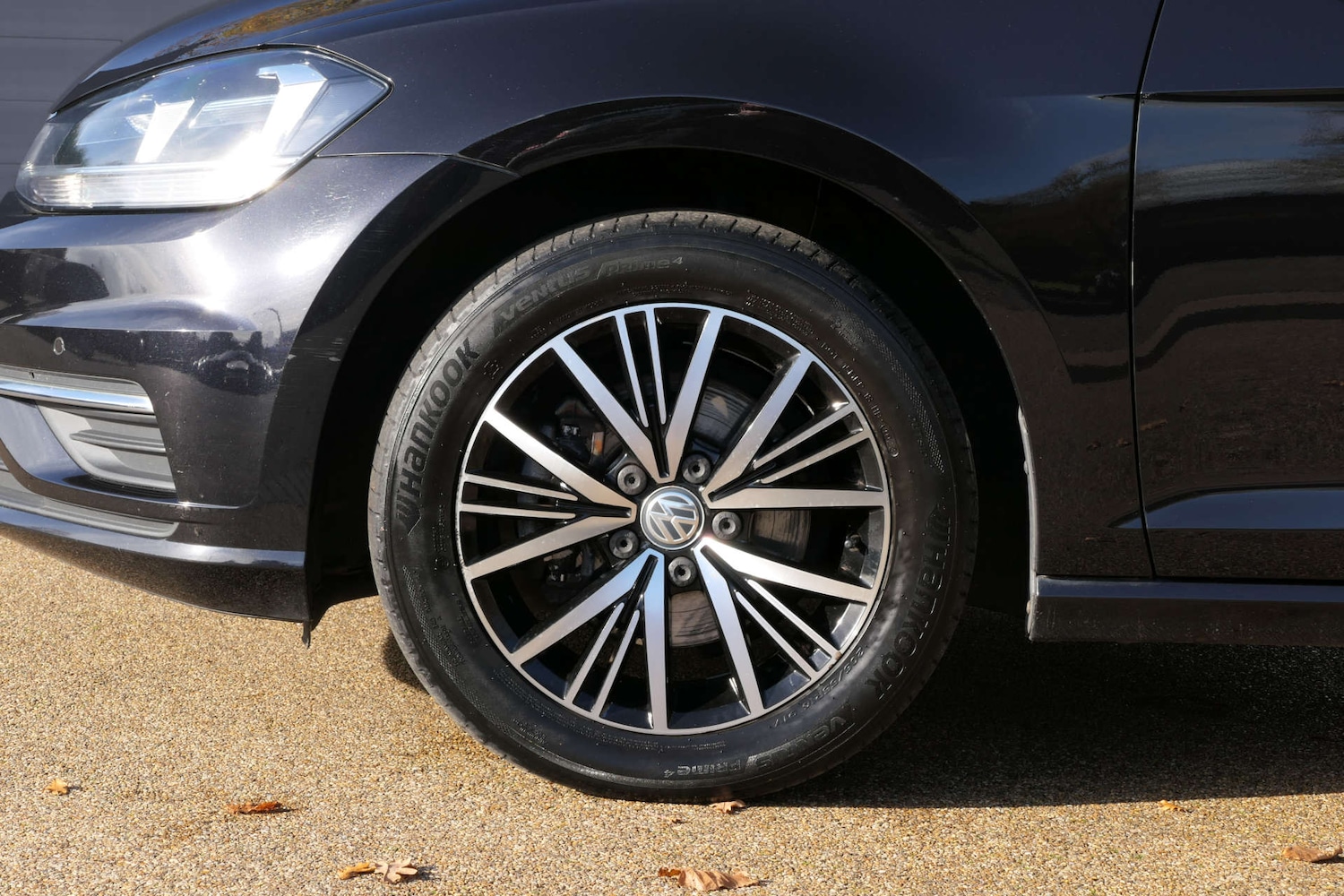 Used Volkswagen Golf 2017 for sale - 76616673: Photo 9