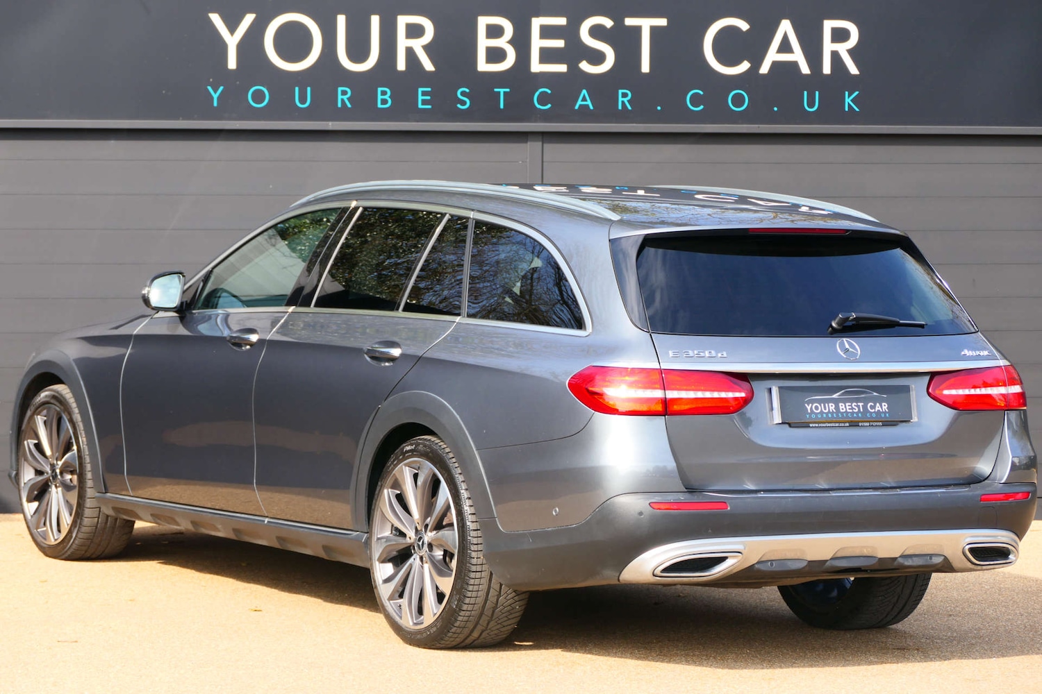 Used Mercedes-Benz E Class 2018 for sale - 77990061: Photo 17