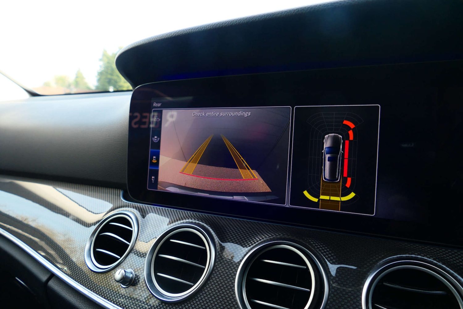 Used Mercedes-Benz E Class 2018 for sale - 77990061: Photo 31