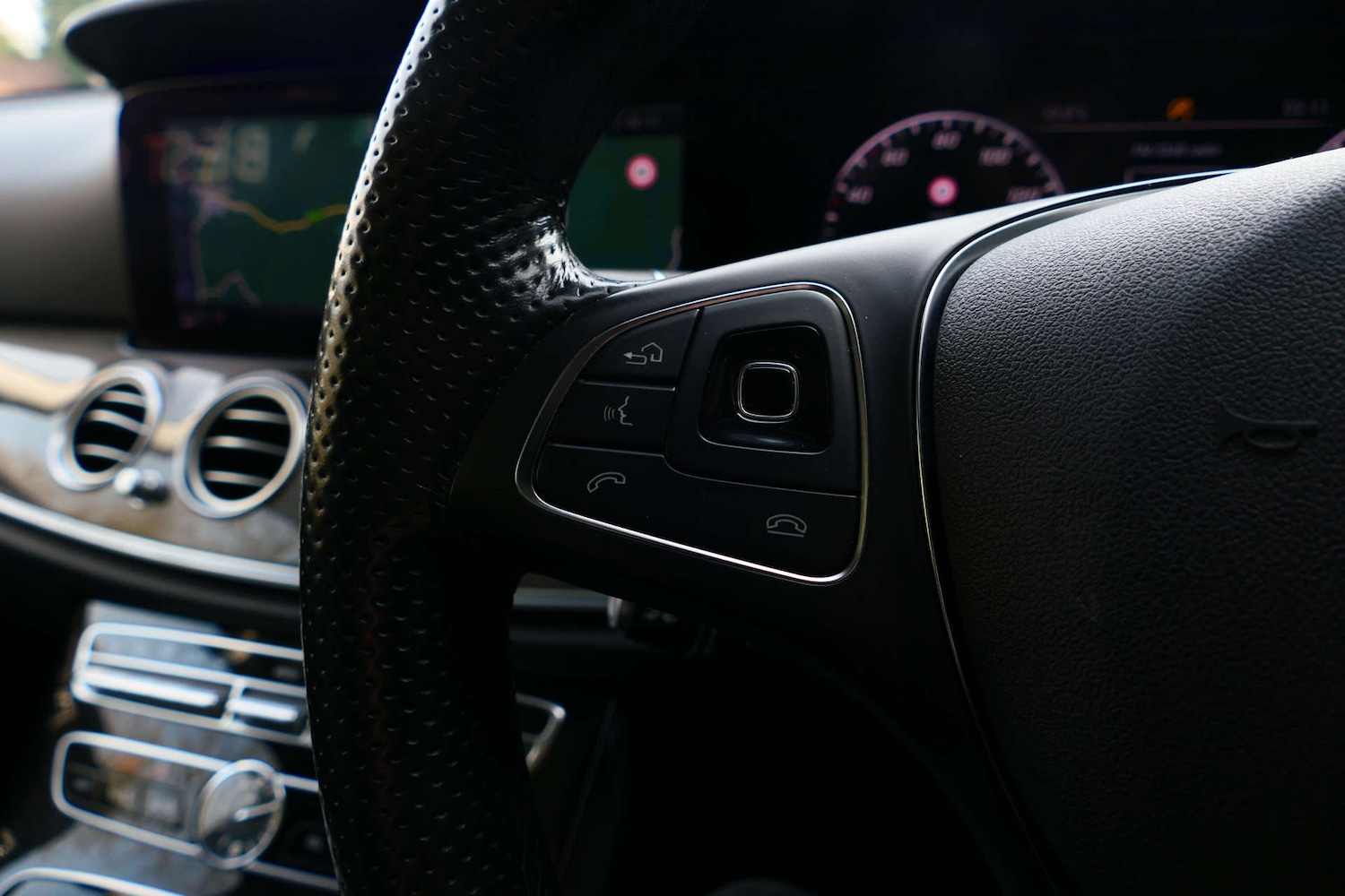 Used Mercedes-Benz E Class 2018 for sale - 77990061: Photo 36