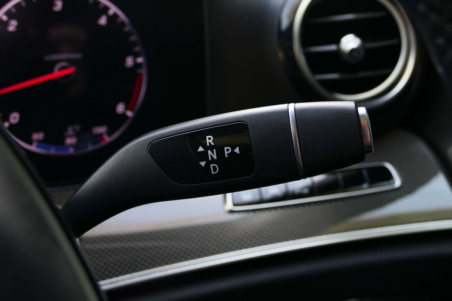 Used Mercedes-Benz E Class 2018 for sale - 77990061: Photo 38