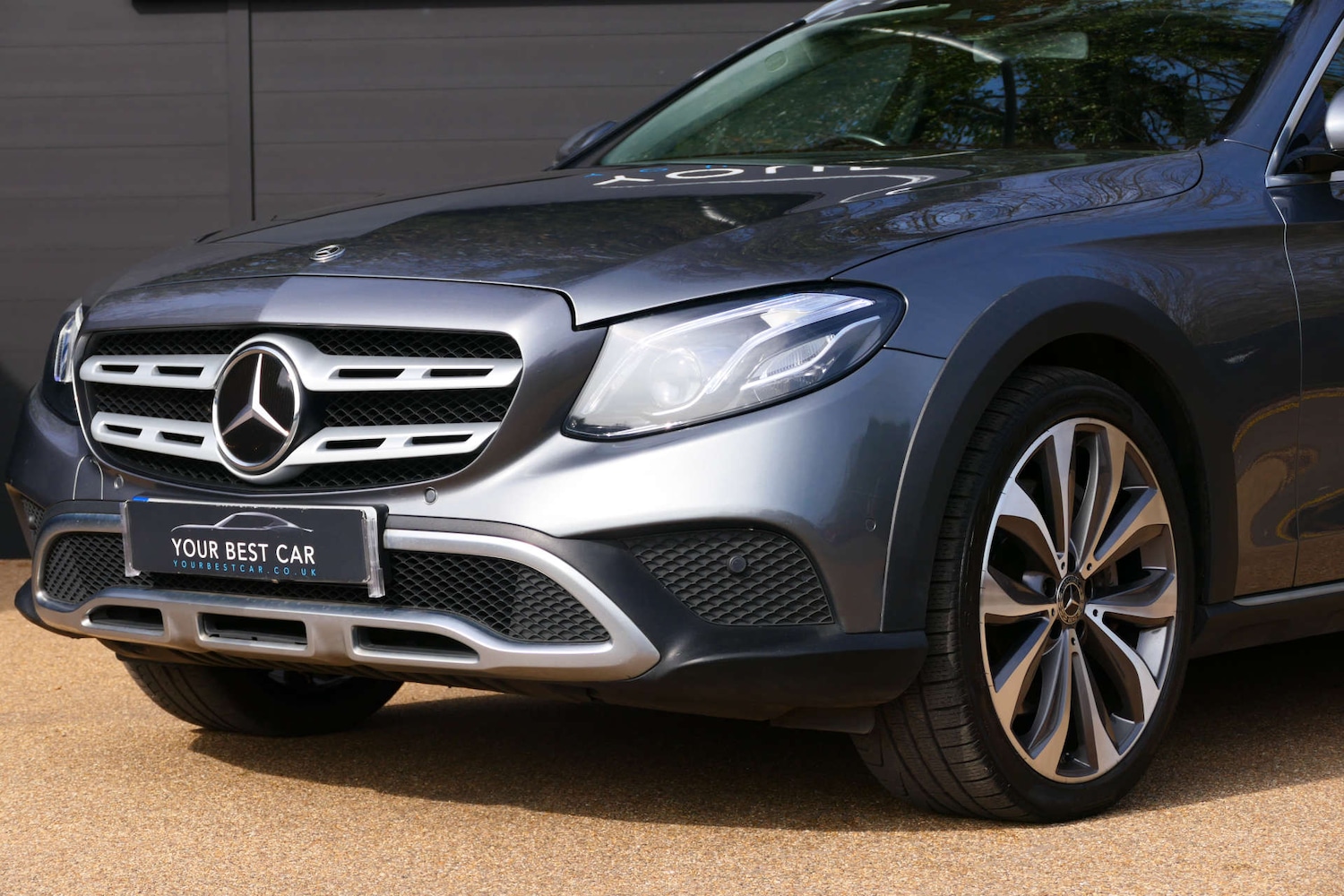 Used Mercedes-Benz E Class 2018 for sale - 77990061: Photo 8