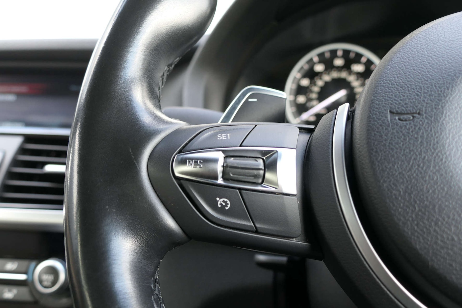 Used BMW X4 2017 for sale - 77113522: Photo 26