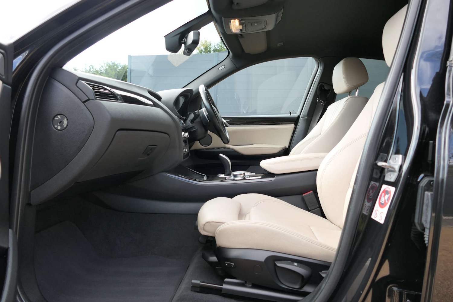 Used BMW X4 2017 for sale - 77113522: Photo 41