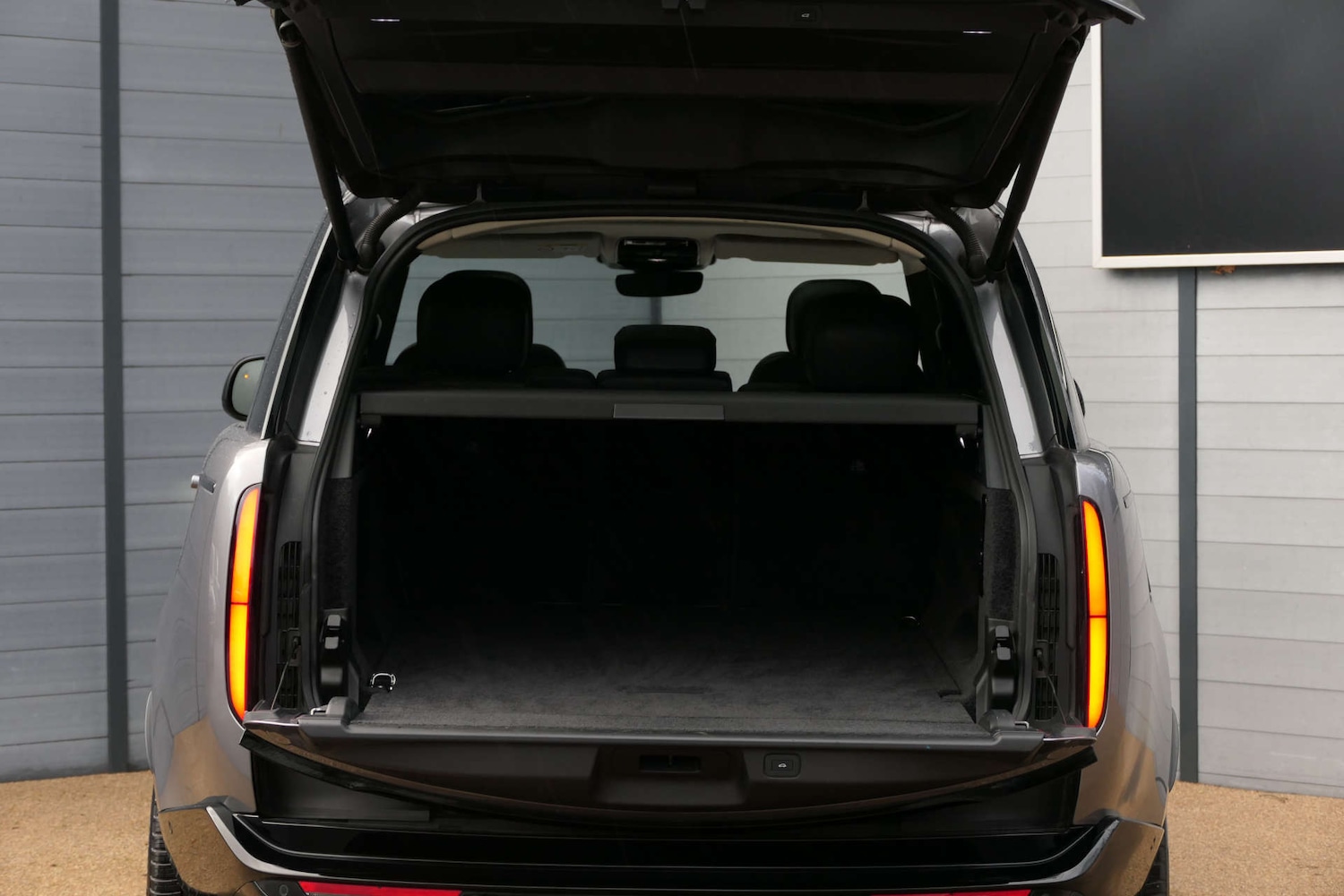 Used Land Rover Range Rover 2023 for sale - 76834639: Photo 16