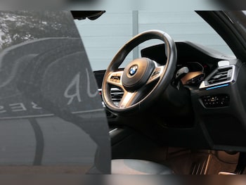 Used BMW 3 Series 2021 for sale - 76682736: Photo