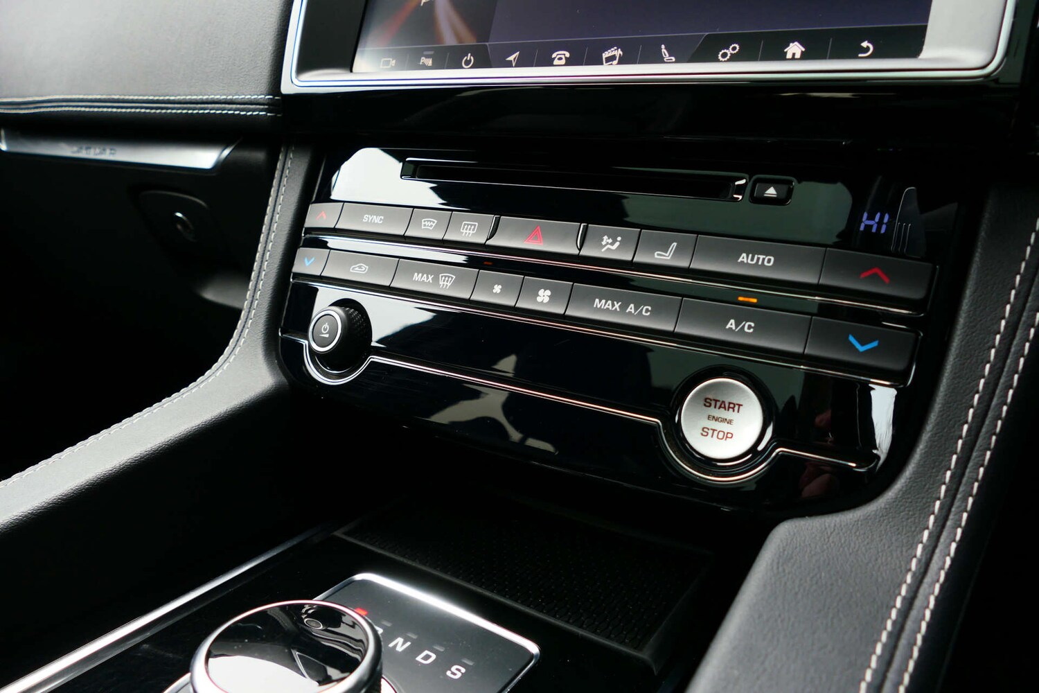 Used Jaguar F-Pace 2020 for sale - 77478274: Photo 30