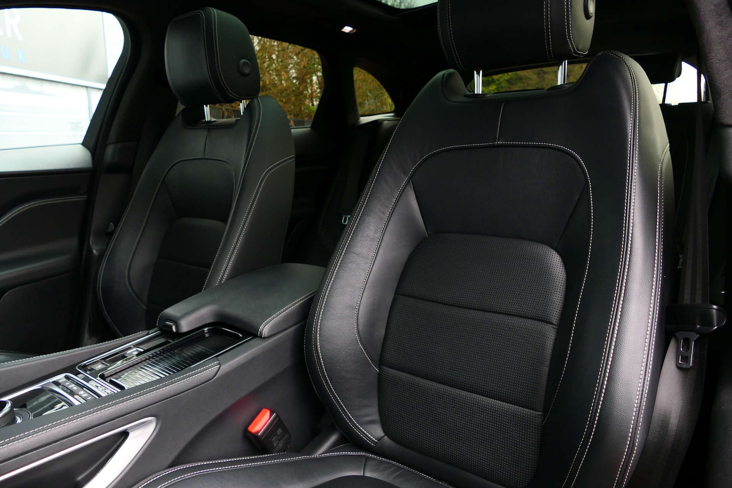 Used Jaguar F-Pace 2020 for sale - 77478274: Photo 5