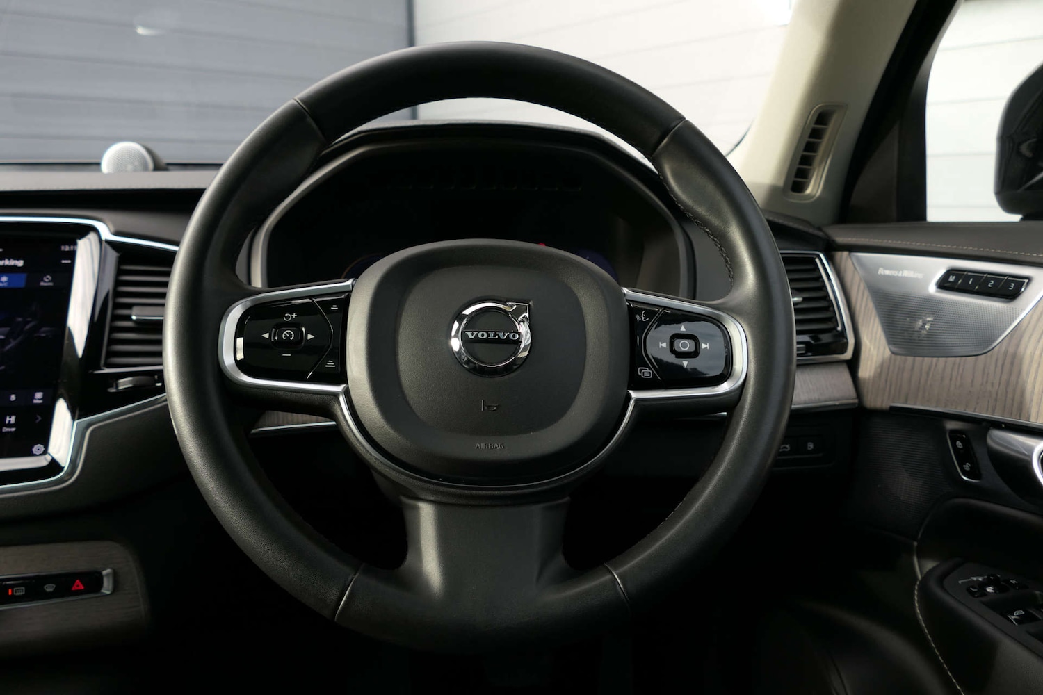 Used Volvo XC90 2022 for sale - 76836474: Photo 30