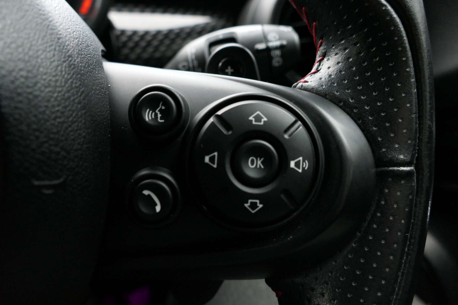 Used MINI Hatch 2019 for sale - 77038544: Photo 43