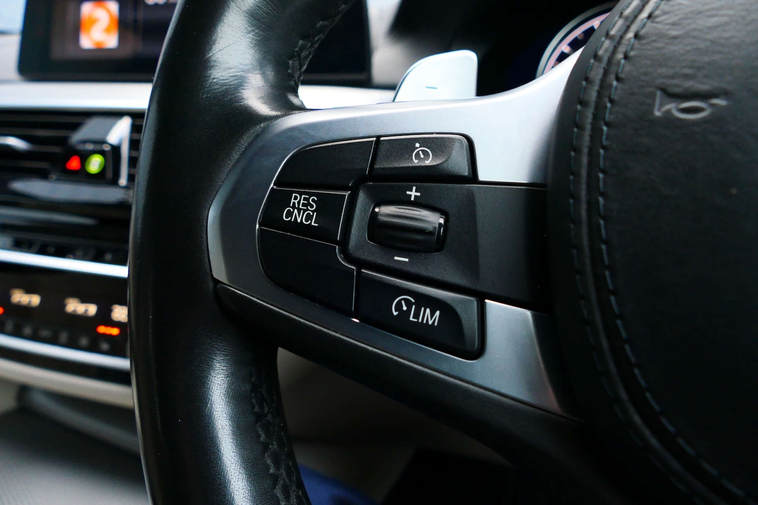 Used BMW 5 Series 2018 for sale - 77388232: Photo 37