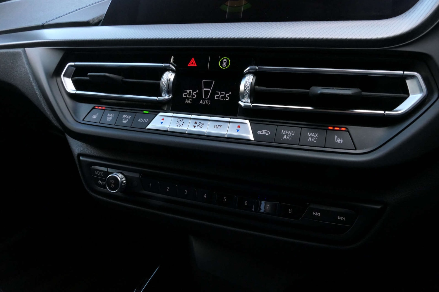 Used BMW 1 Series 2024 for sale - 76616668: Photo 32