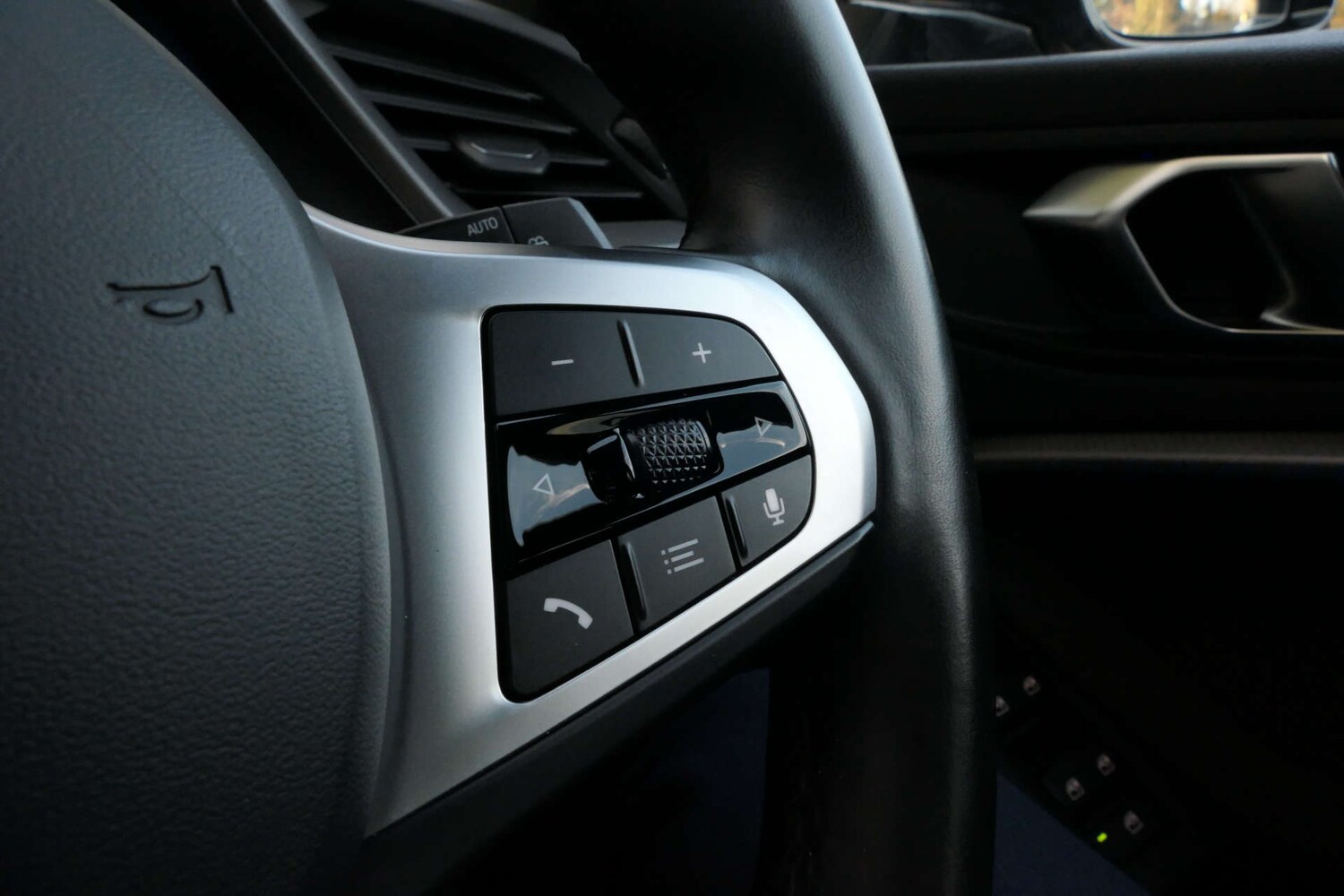 Used BMW 1 Series 2024 for sale - 76616668: Photo 45