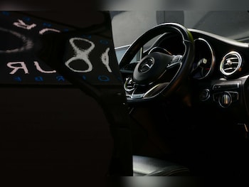 Used Mercedes-Benz GLC 2018 for sale - 78418793: Photo