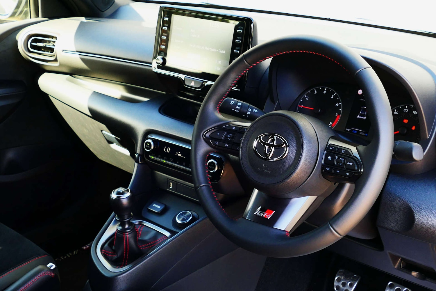 Used Toyota Yaris 2022 for sale - 78032036: Photo 6